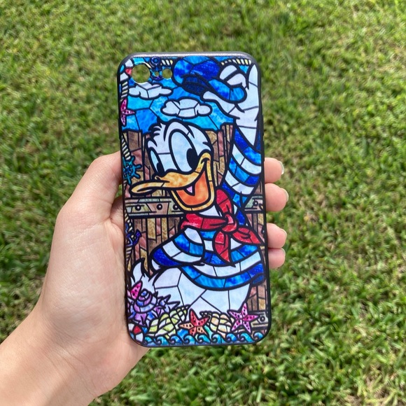 Donald Duck Disney iPhone Case - Picture 13 of 13